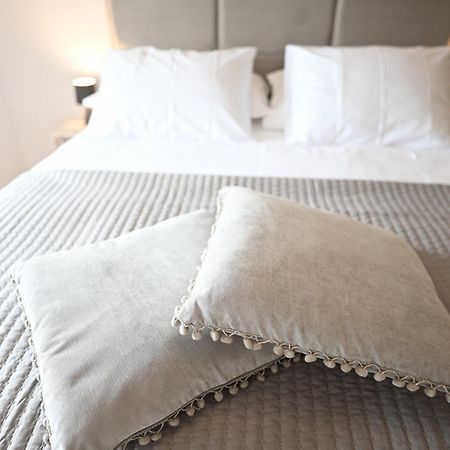 חוואר Apartment Kokolo Sea View Hvar מראה חיצוני תמונה